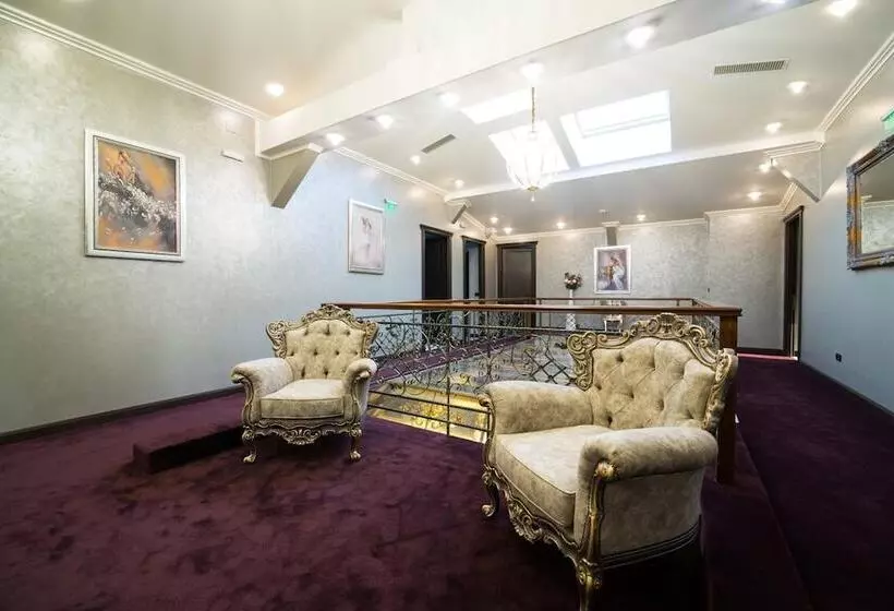 Hotelli 5 Continents