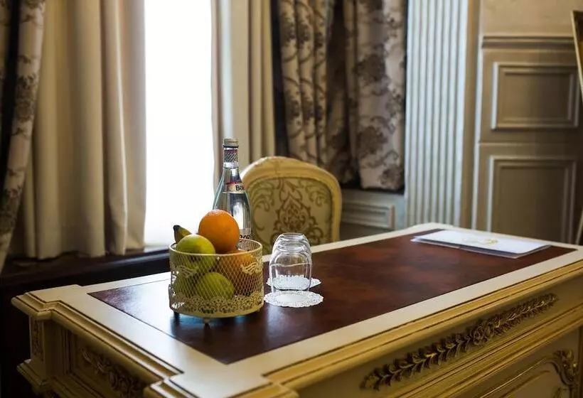 Hotelli 5 Continents