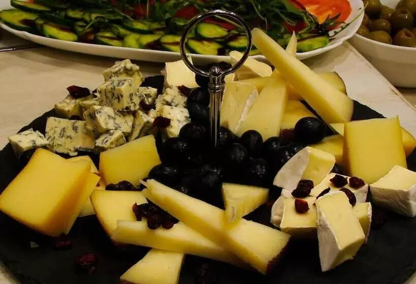 Hotelli 5 Continents