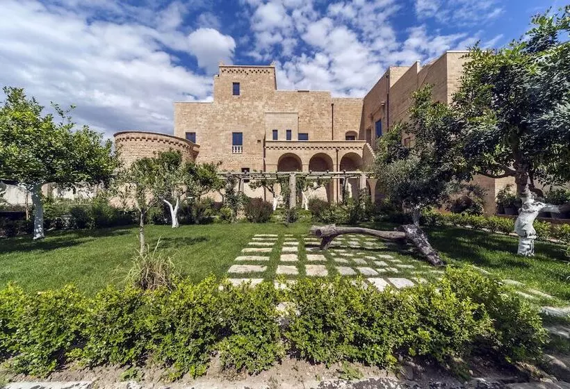 ホテル Castello Di Ugento