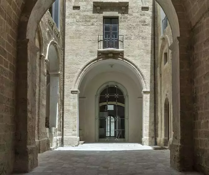 ホテル Castello Di Ugento