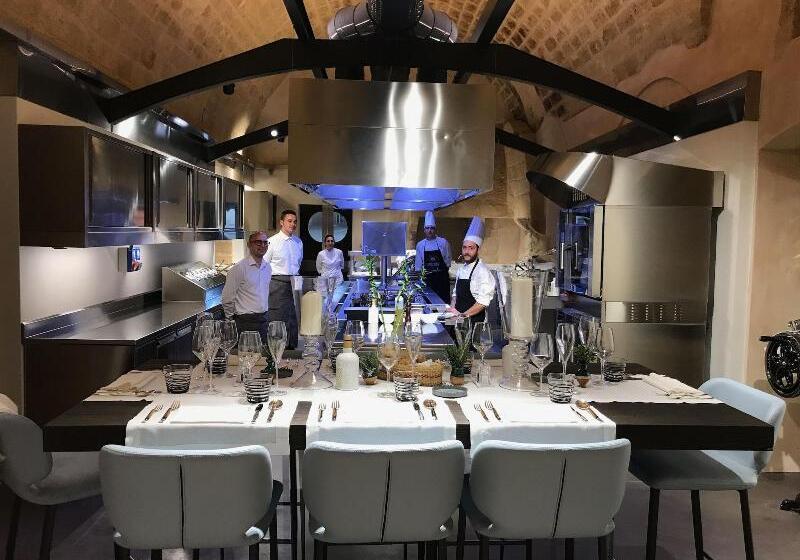 בית מלון כפרי Castello Di Ugento