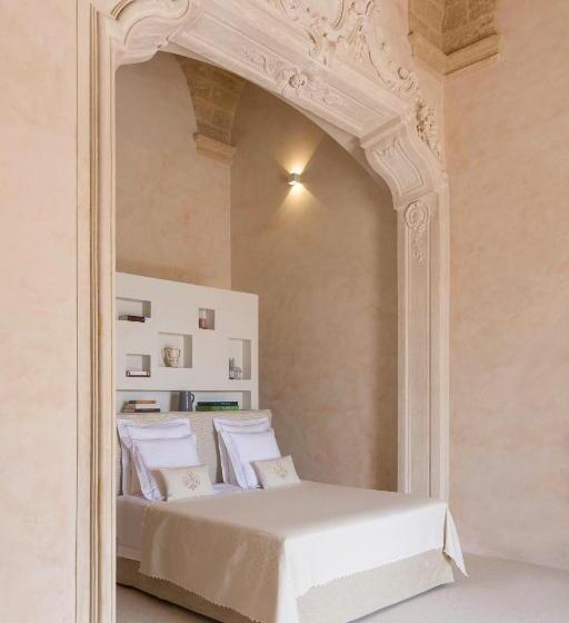 בית מלון כפרי Castello Di Ugento