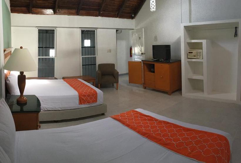 Hotel Central Station Tulum