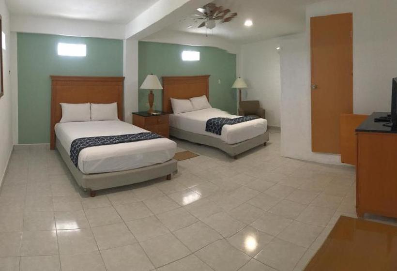 Hotel Central Station Tulum