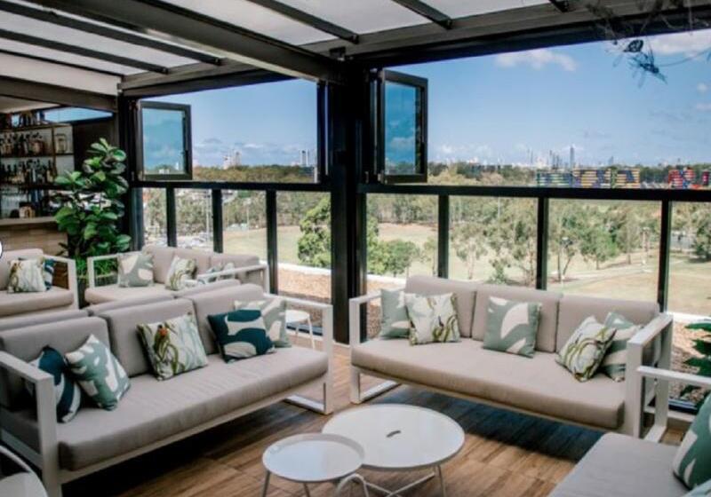 호텔 Mantra At Sharks