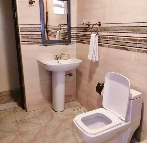 هتل Mara Frontier