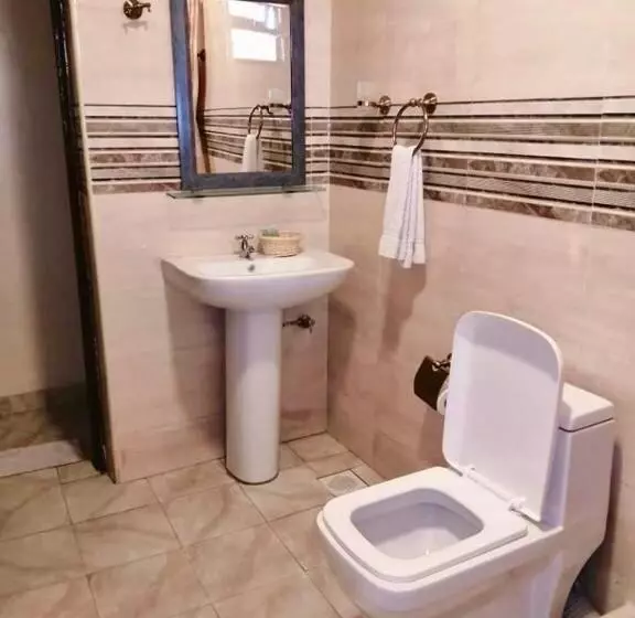 Hotel Mara Frontier