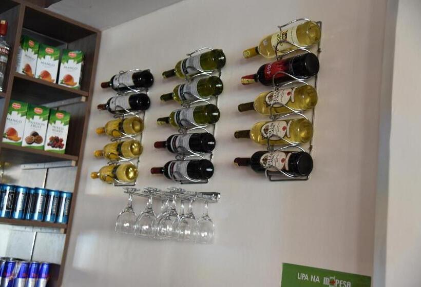 هتل Mara Frontier