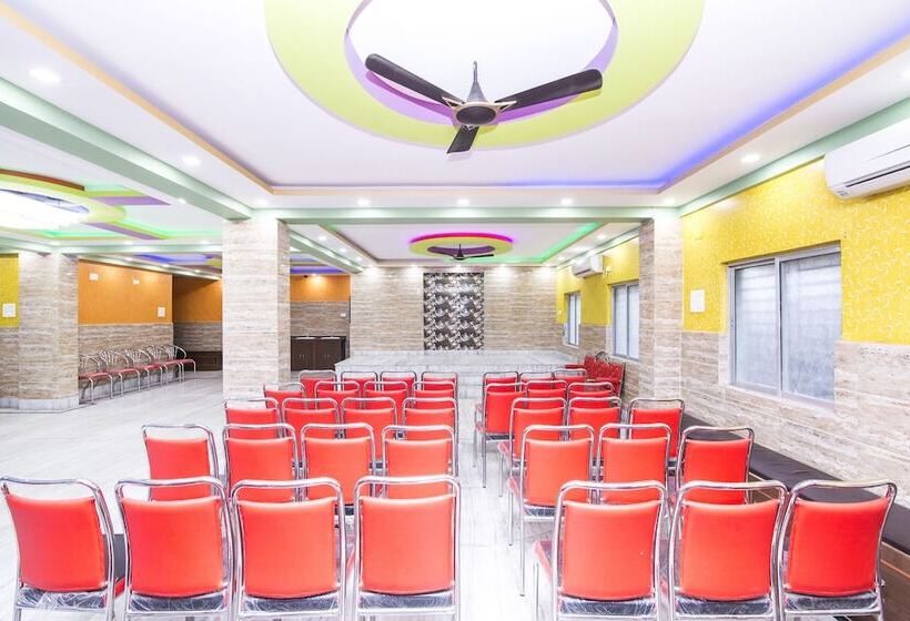 Отель Nest Park Street