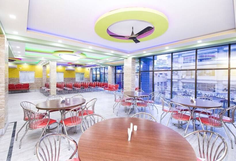 Отель Nest Park Street