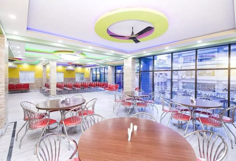 ホテル Nest Park Street