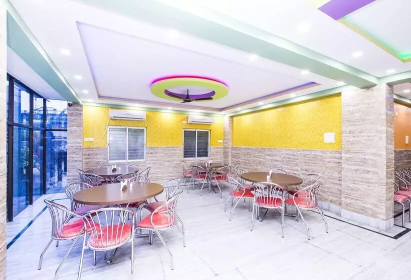 ホテル Nest Park Street