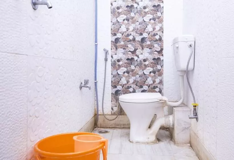 ホテル Nest Park Street