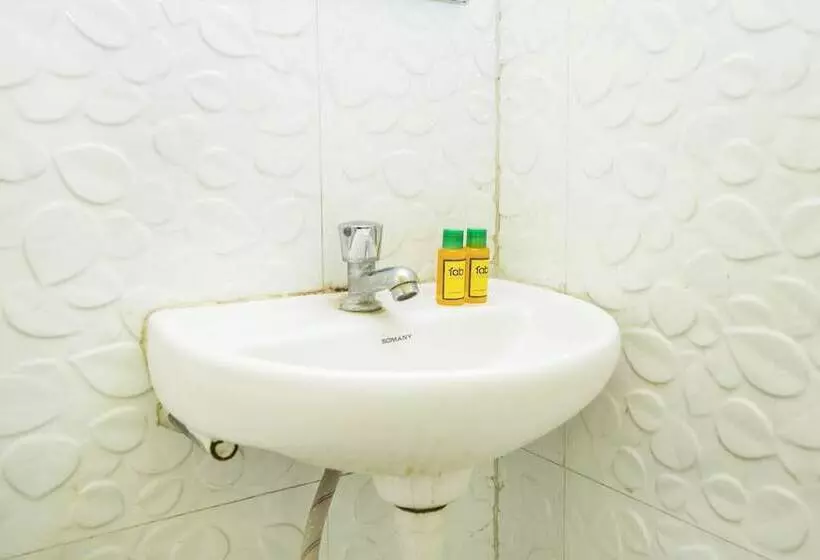 ホテル Nest Park Street