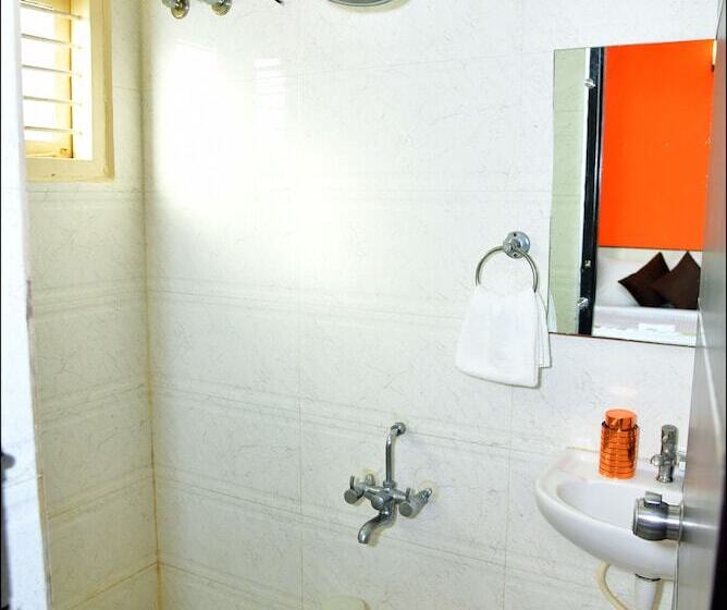 ホテル Omicron 1 Bhk Studio Room