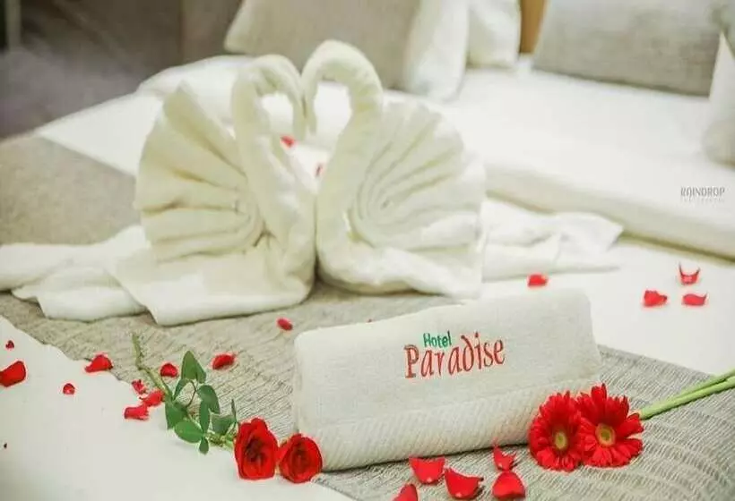 Hotelli Paradise