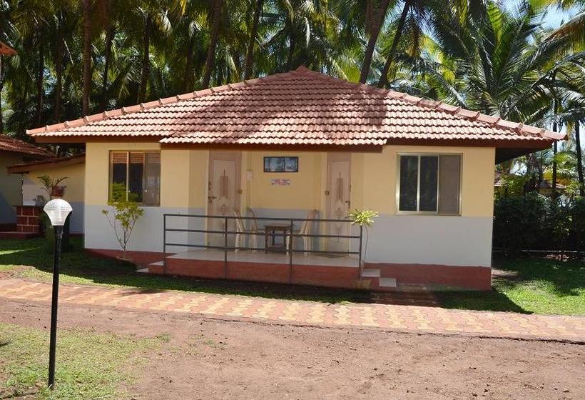 Отель Pears Beach Resort