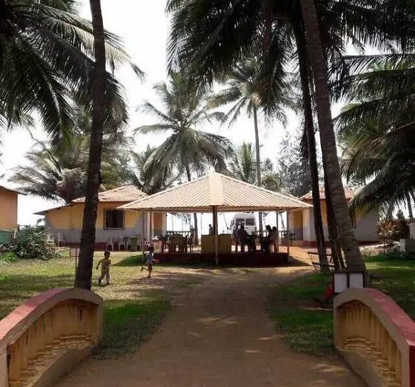 ホテル Pears Beach Resort