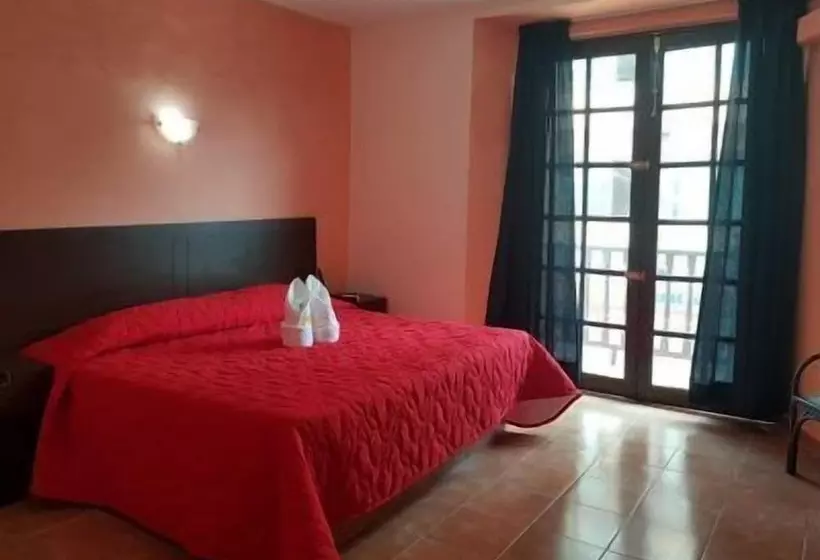 هتل Plaza Centro Historico