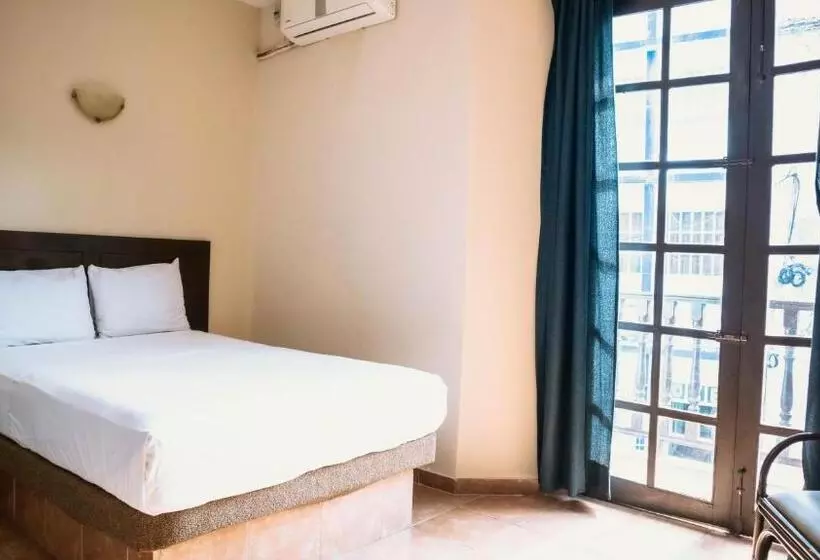 هتل Plaza Centro Historico