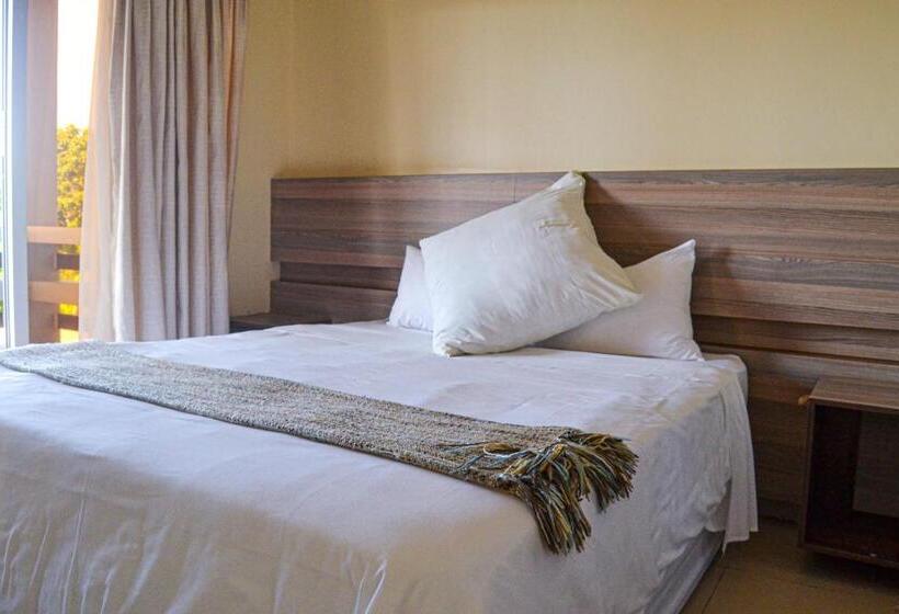 בית מלון כפרי Ponta View