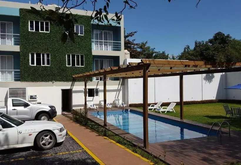 ホテル Relax Inn Suites