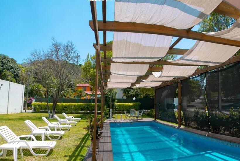 Szálloda Relax Inn Suites