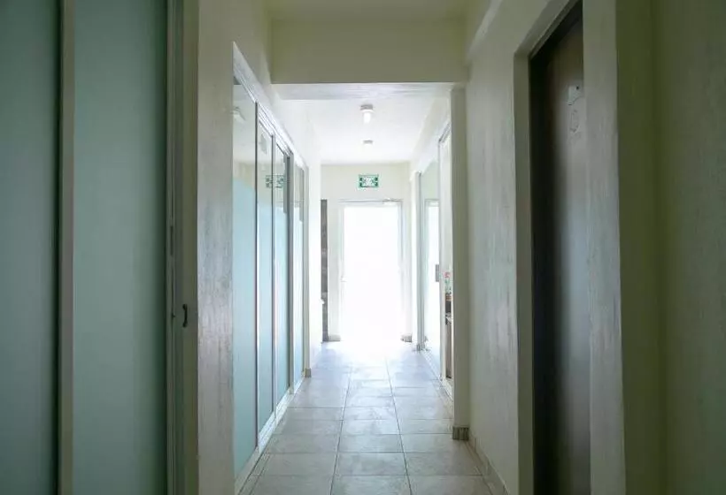 ホテル Relax Inn Suites