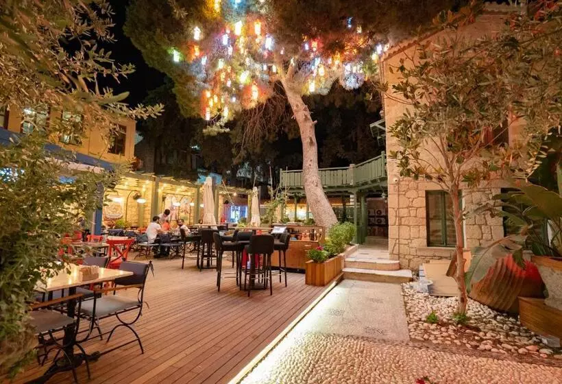 هتل Zen Alacati