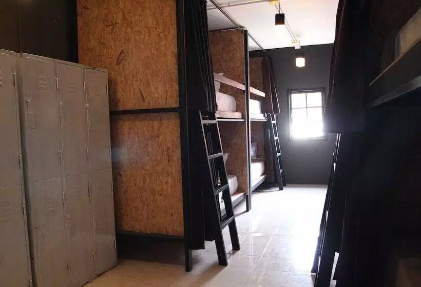 Vitamin Sea Hostel Phuket