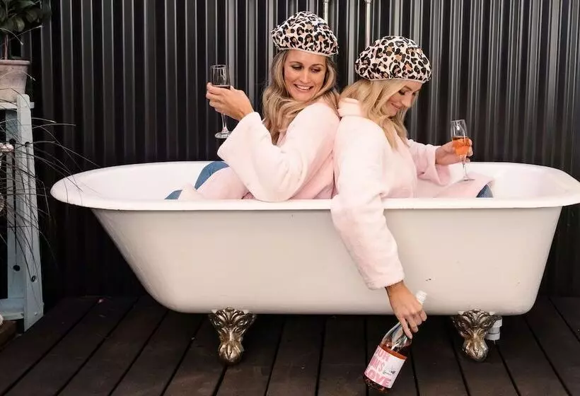 Aamiaismajoitus (B&B) Jasmine S Cottage