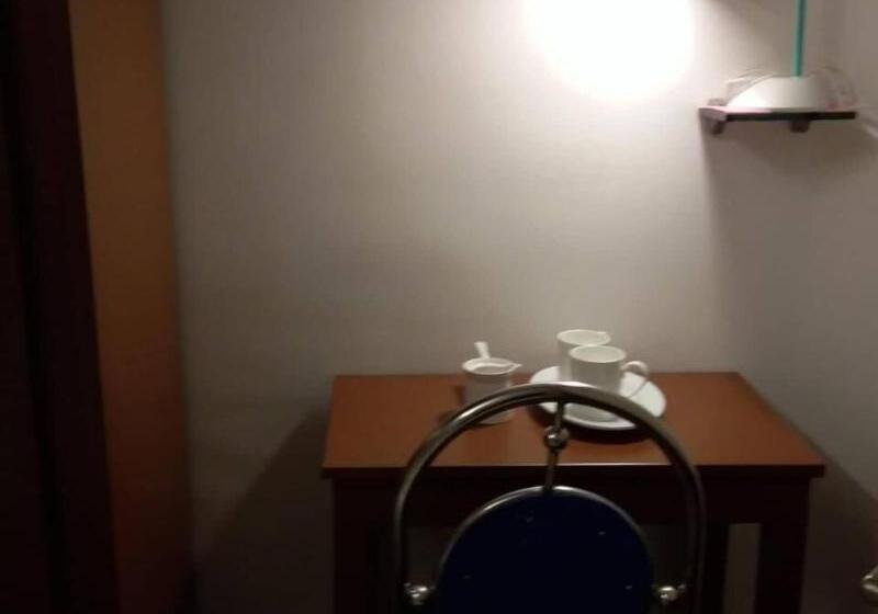 ベッドアンドブレックファースト Peters Inn Hostel