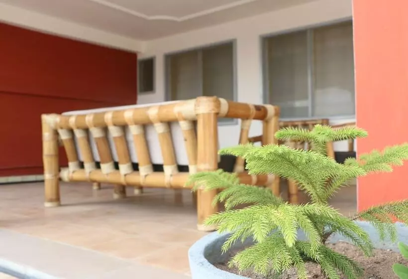 تختخواب و صبحانه Residence Hibiscus