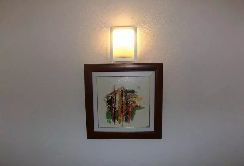 تختخواب و صبحانه Residence Hibiscus