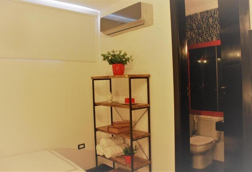 هتل 1945 Aeropuerto