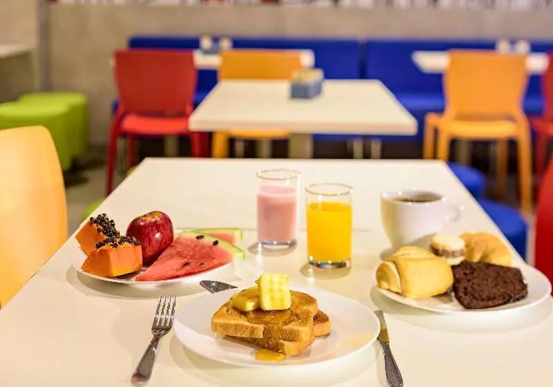 ホテル Ibis Budget Foz Do Iguaçu