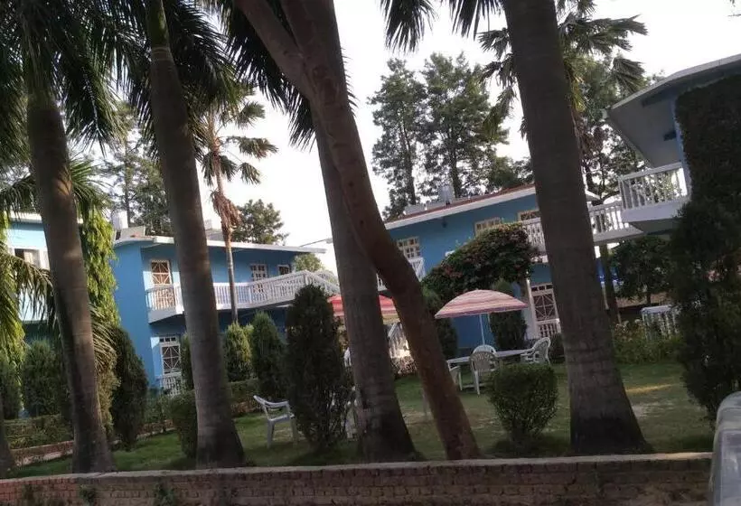 هتل Megha Traveller S Village