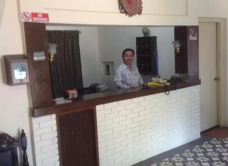 هتل Megha Traveller S Village