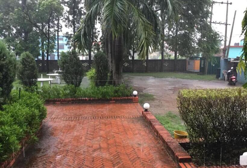 Hotel Megha Traveller S Village