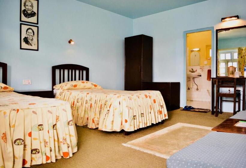 Hotel Megha Traveller S Village