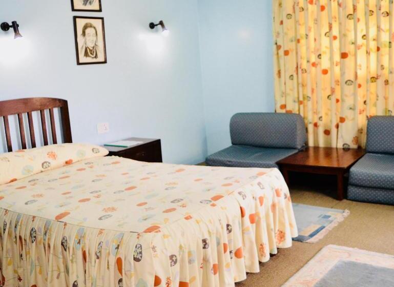 Hotel Megha Traveller S Village