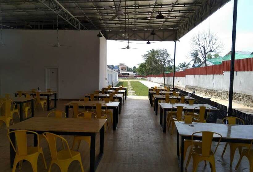 בית מלון כפרי Mstay Resort