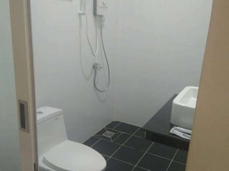 בית מלון כפרי Mstay Resort