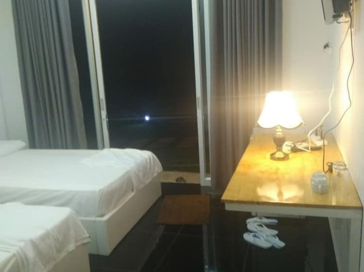 בית מלון כפרי Mstay Resort