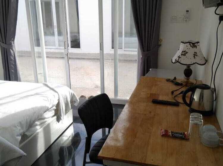 בית מלון כפרי Mstay Resort