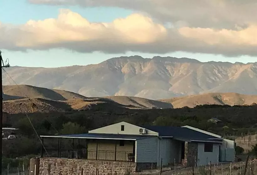 Hotelli Olive Hill Guest House