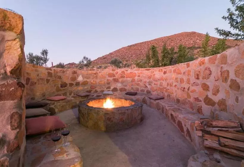 Hotelli Olive Hill Guest House