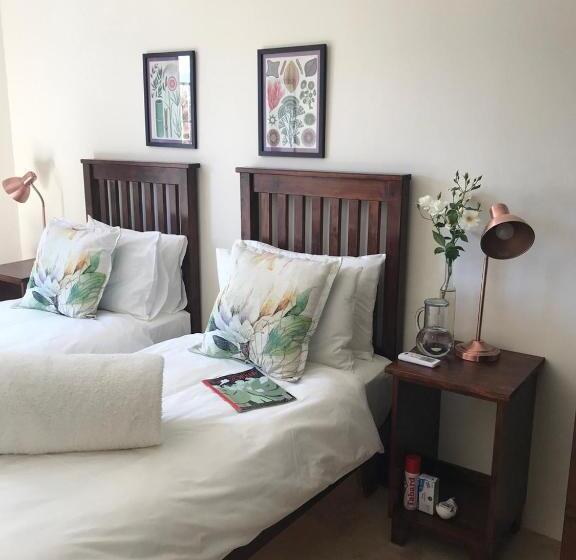 Hotel Olive Hill Guest House