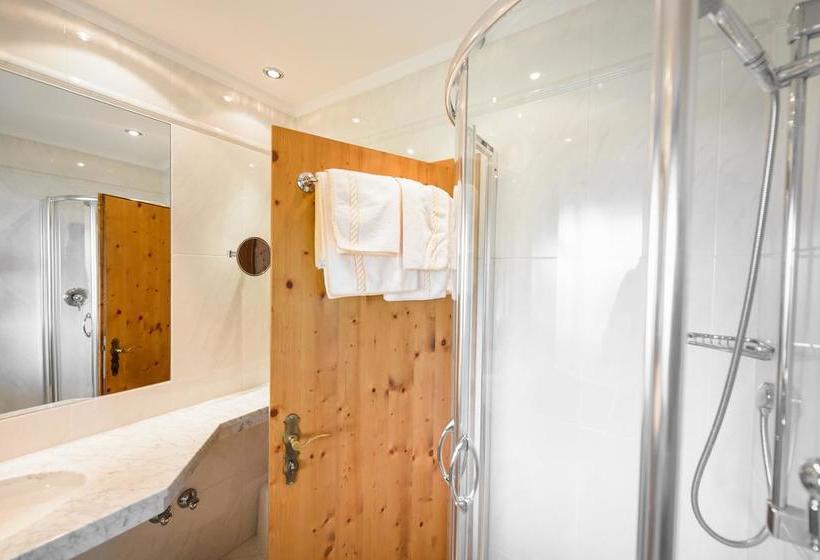 בית מלון כפרי Rochushof